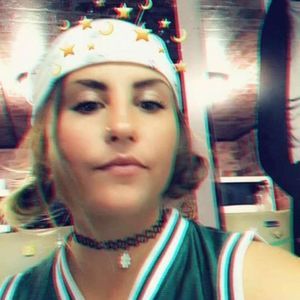 Meet your Posher, Jasmine